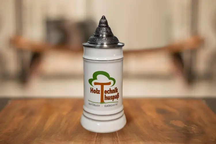 Holztechnik Thuspass Bierkrug